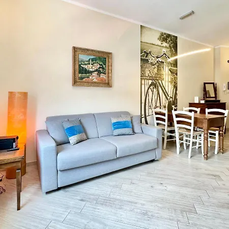 Apartament Hostdomus - Casa Betta