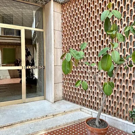 Hostdomus - Casa Betta * ألاسيو